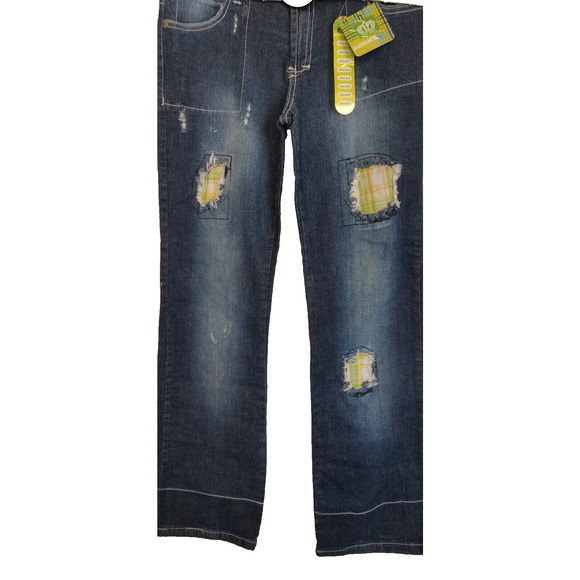 NWT Patchwork Denim Jeans OLD SKOOL URBAN Wide Hem ARTSY Distressed Rips Sz 5/6 - Picture 5 of 16